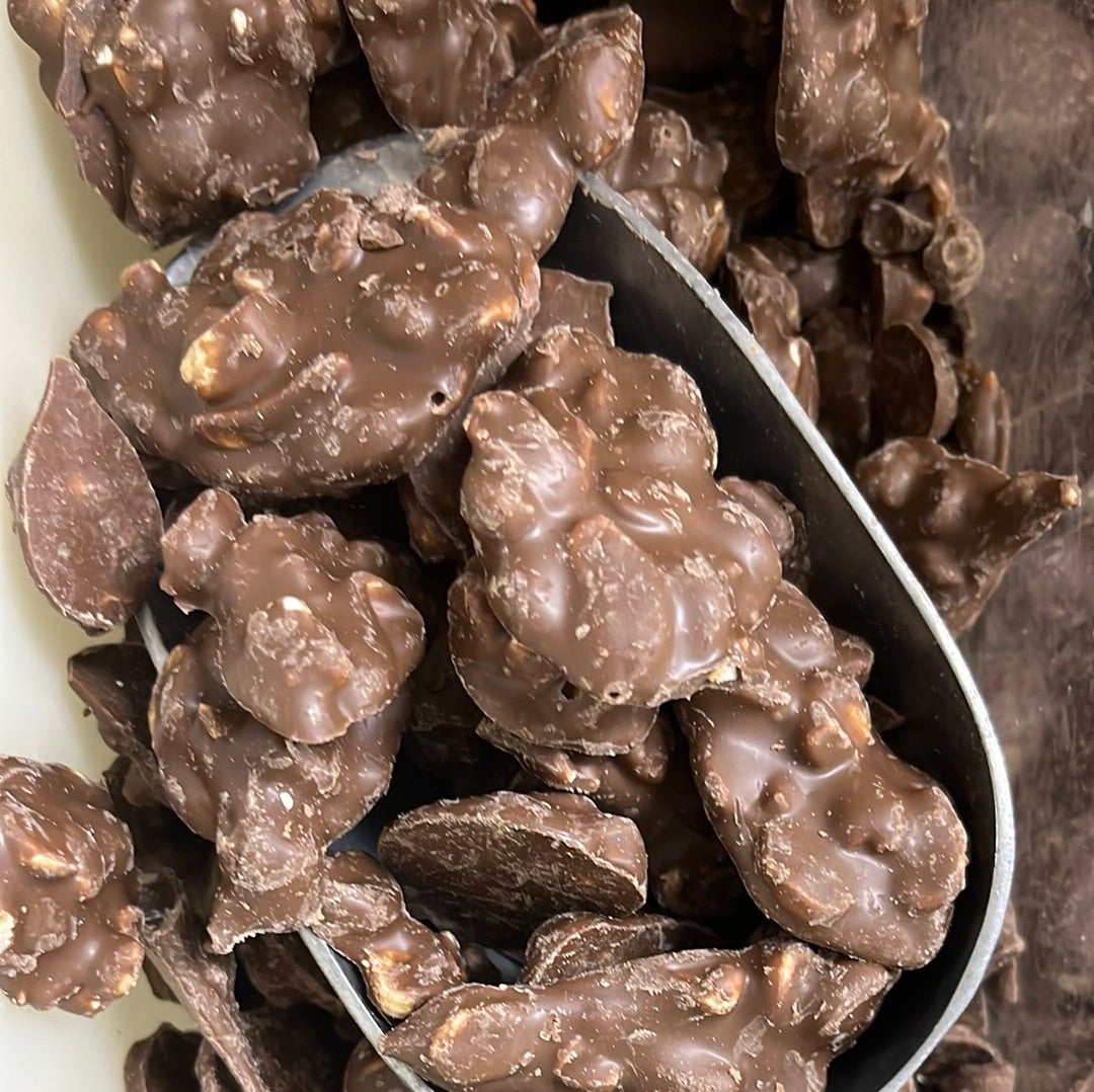 PEANUT CLUSTERS