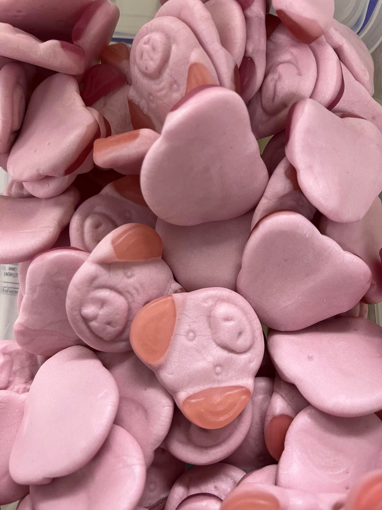 DUTCH LICORICE - PIGS