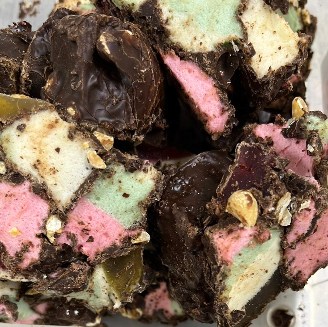 ROCKY ROAD DARK CHOC