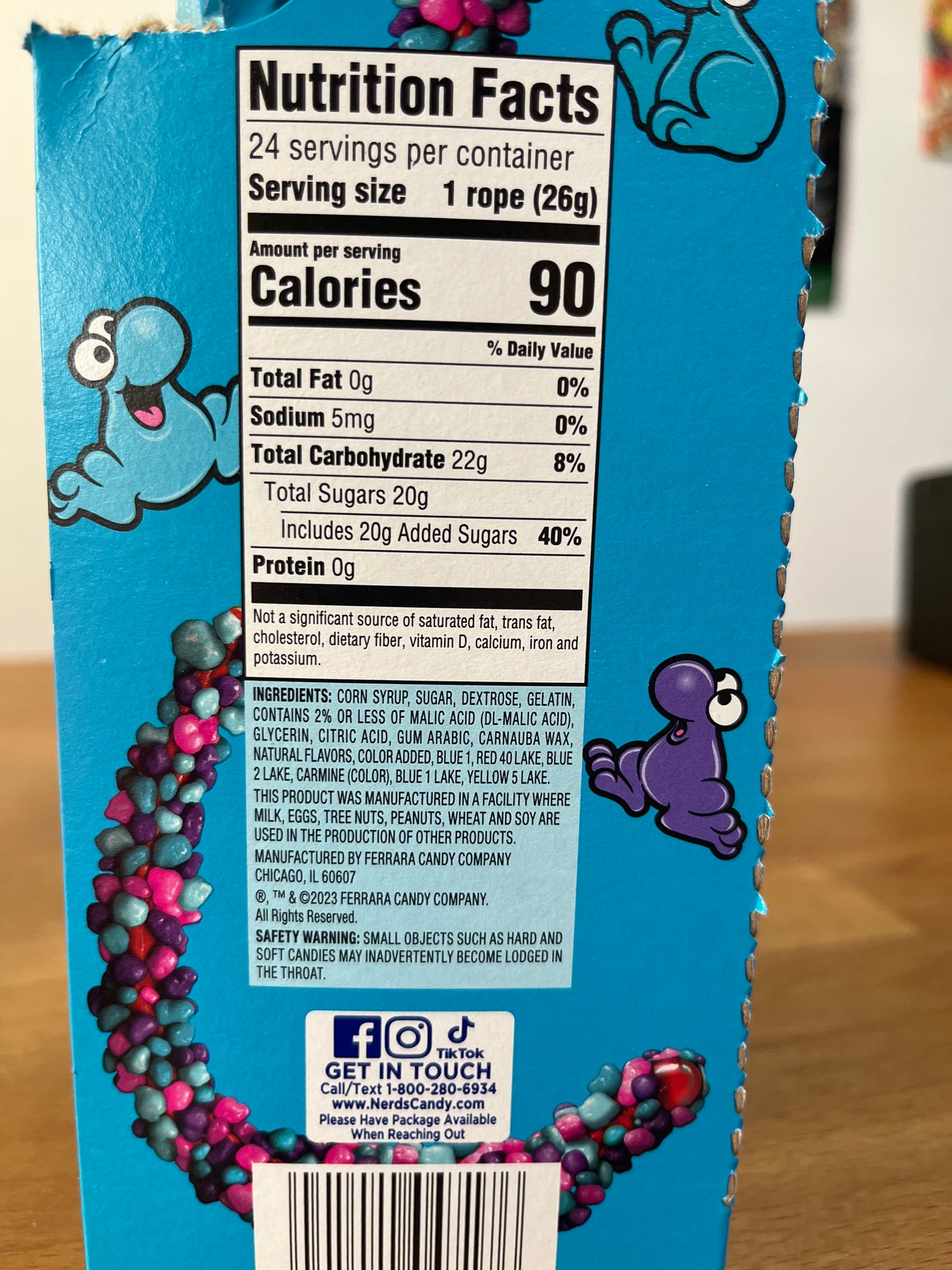 NERDS ROPE BERRY