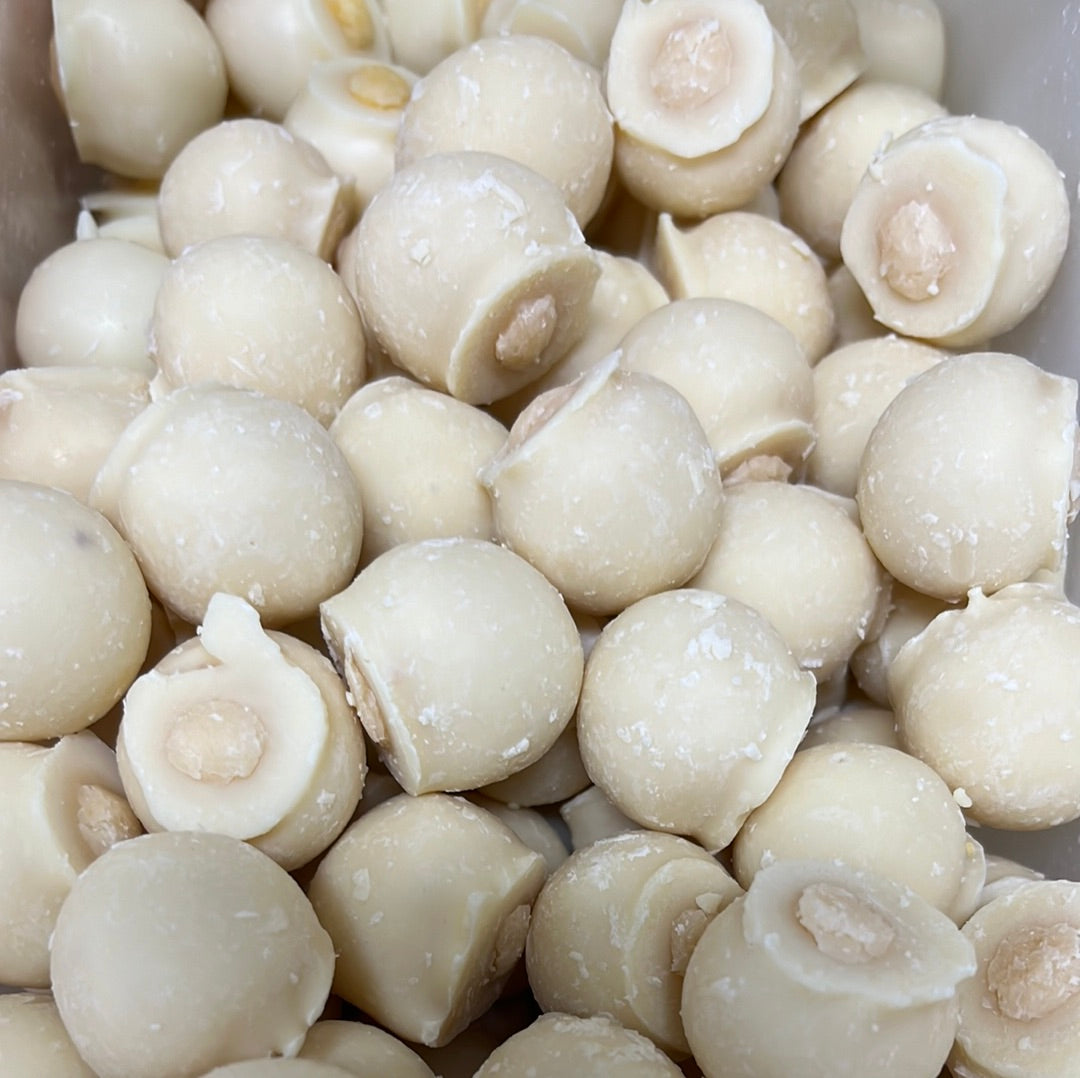 YOGHURT BALLS - APRICOT