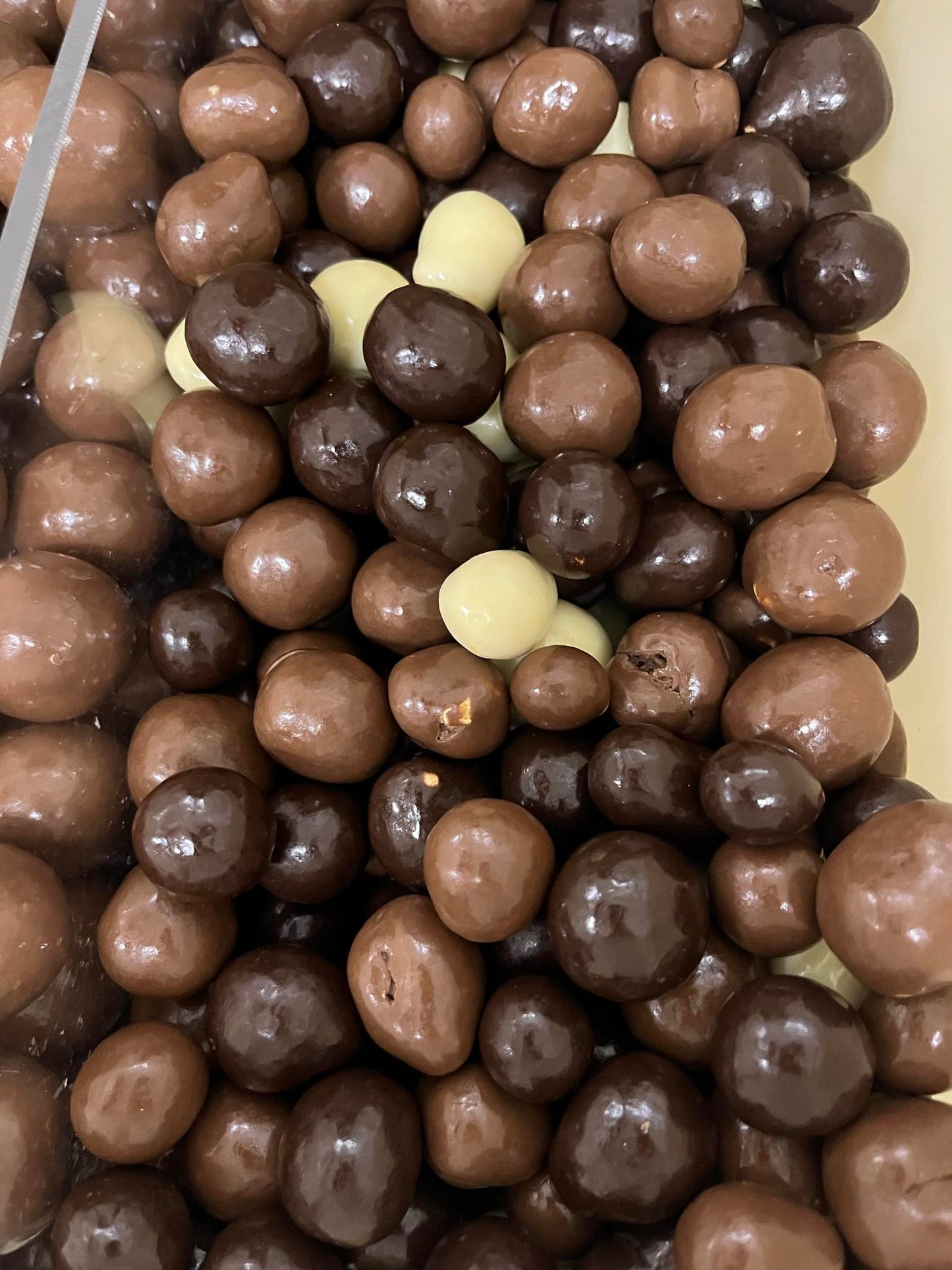 POPCORN - CHOC COATED MIXED