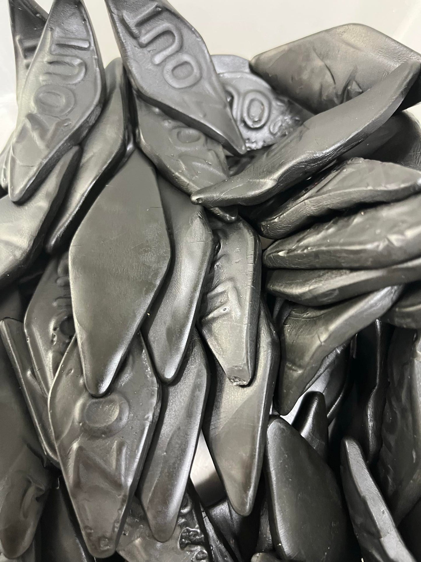 DUTCH LICORICE - LARGE DIAMONDS