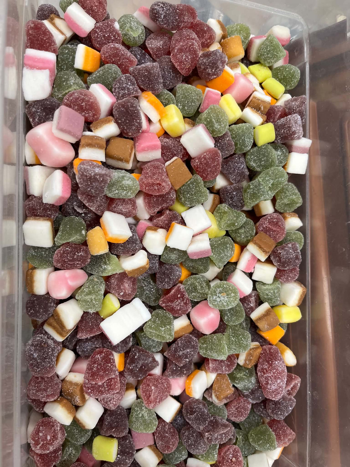 DOLLY MIX