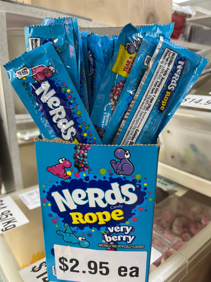 NERDS ROPE BERRY