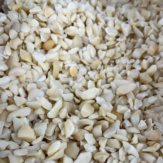 MACADAMIA BITS